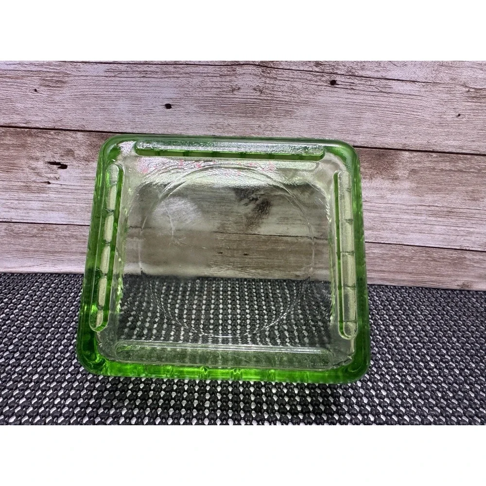 Hazel-Atlas Glass Company Square refrigerator Dish Y Pattern Lid Antique 1920s